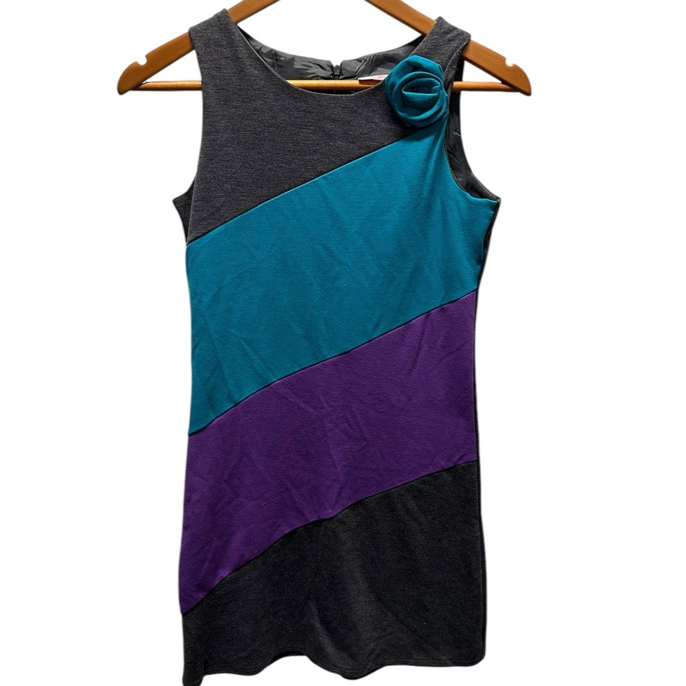 Girls colorblock dress with flower detail size 14